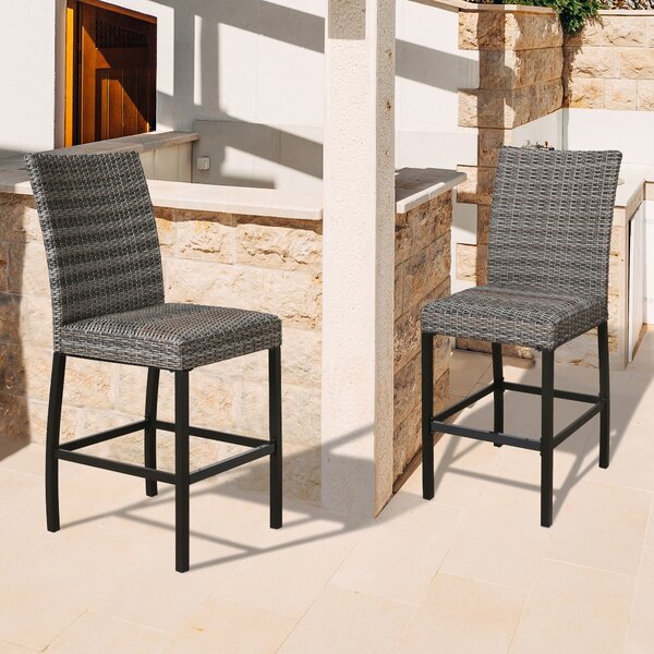 Rattan best sale stool outdoor